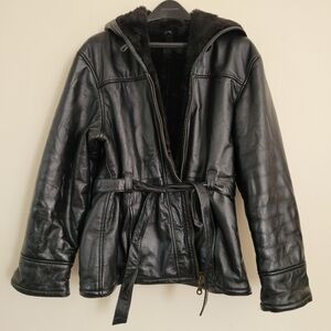 Vintage Wilson's Leather Jacket with Faux Fur Lining Size Large